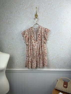 Voy Cream Floral V-Neckline Peplum Hem Blouse - Size - Medium